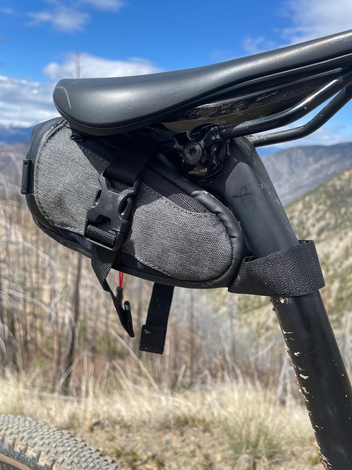 Outvi discount saddle bag