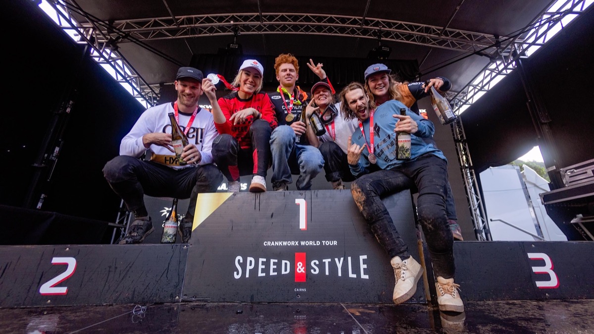 Podium 1st: Harriet Burbidge Smith, Garret Mechem, 2nd: Bas Van Steenbergen, Caroline Buchanan, Jenna Hasting, Mike Ross /images/stories/2023/crankworx-cairns-speed_style_clint-Trahan-xl.jpg